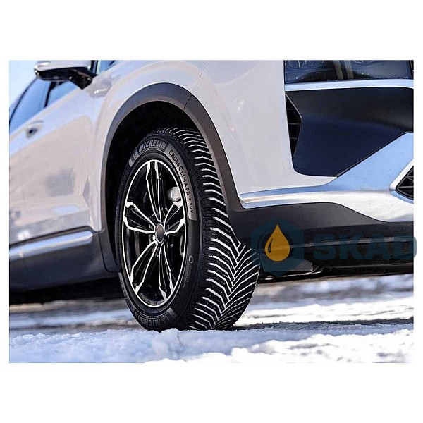 Всесезонные шины Michelin Cross Climate 2 SUV 265/65 R17 112H mich849083