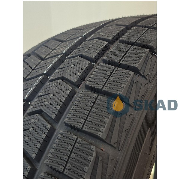 Зимові шини Warrior WR500 265/65 R17 112T ww845545