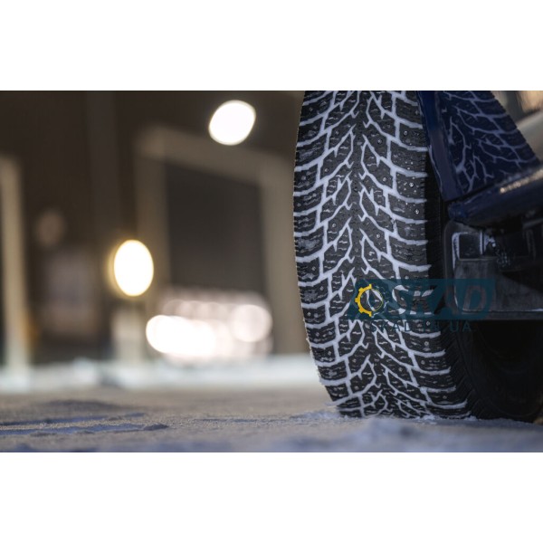 Nokian Hakkapeliitta C4 215/60 R16C 108/106R (Шип)